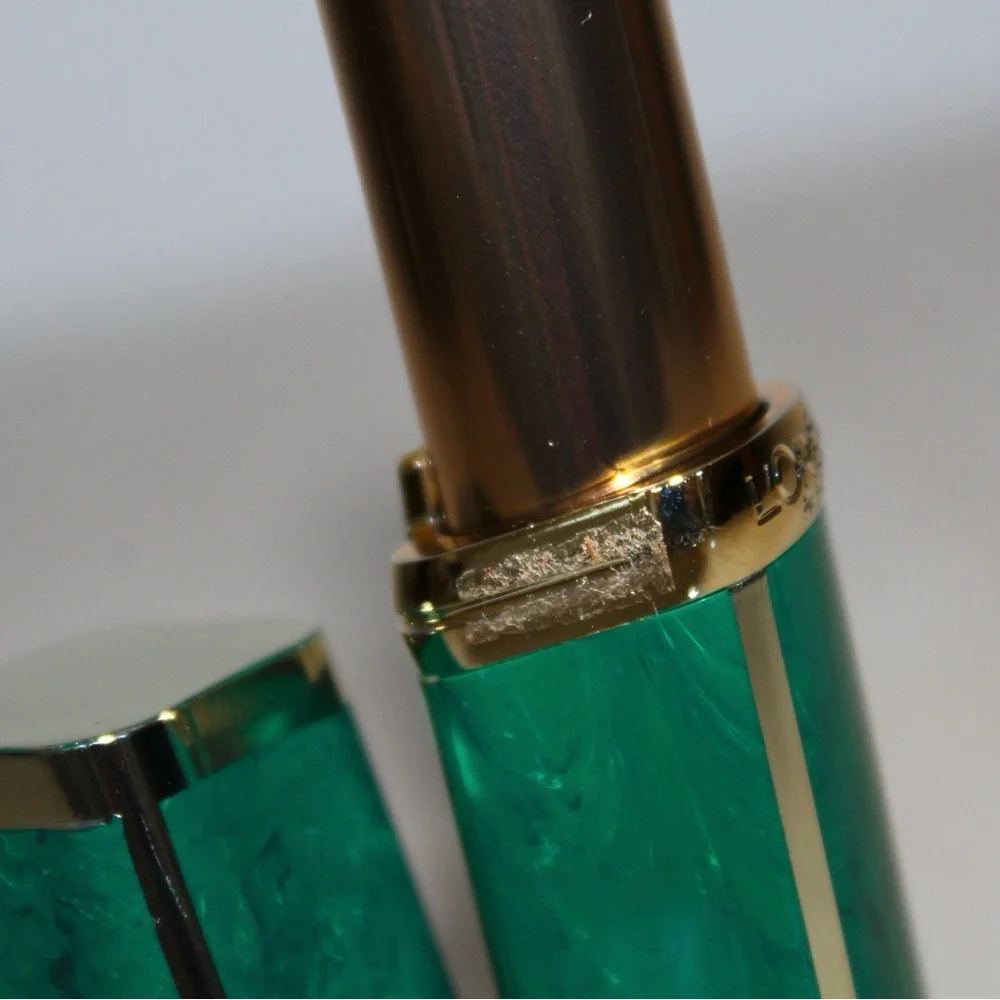 L'Oréal x Balmain 'Glamazone' Matte Color Riche Brown Lipstick (NWOB) - Picture 16 of 16